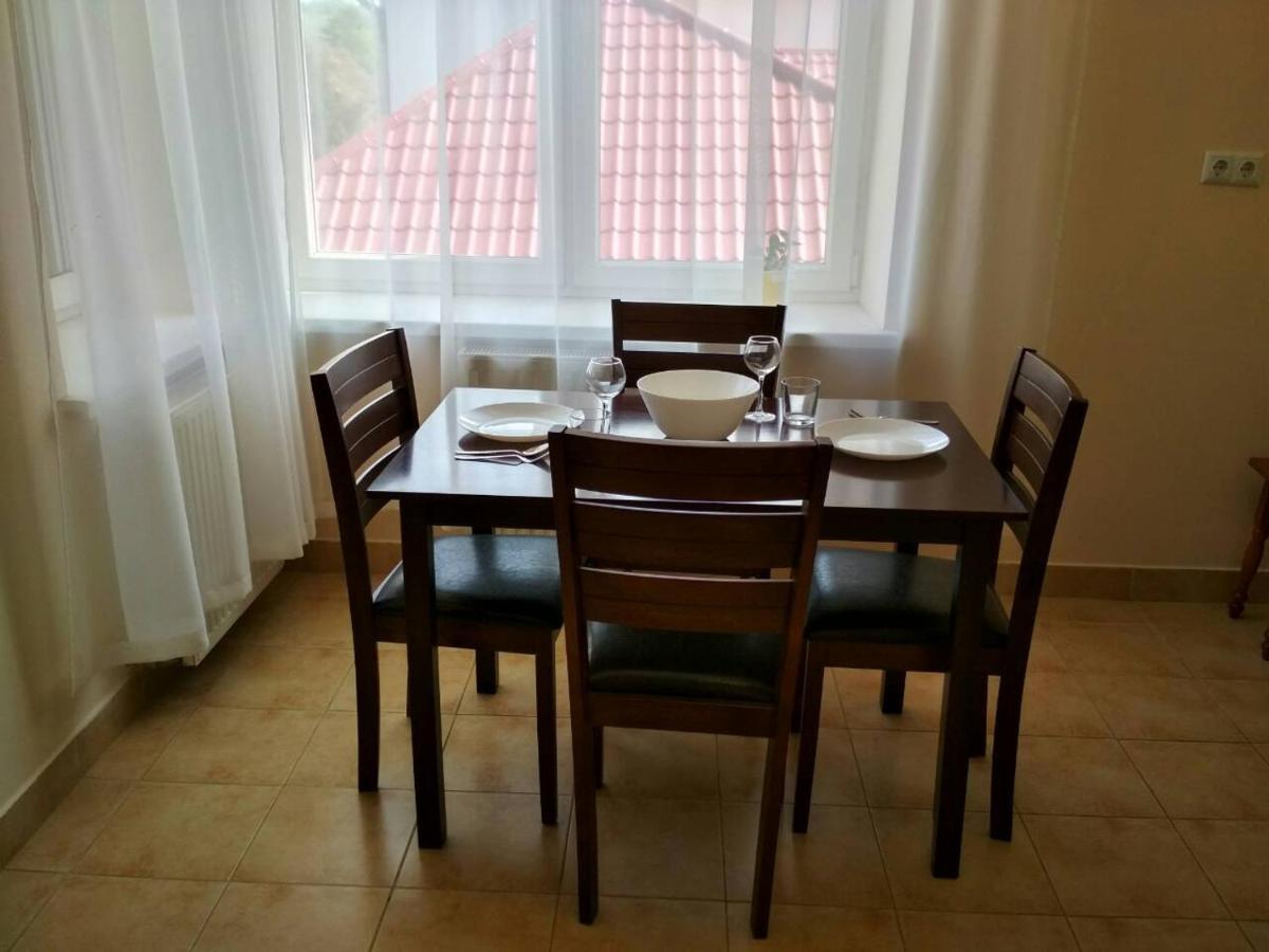 Apartments Domovik Просторная Квартира С Видом На Горы Moukatcheve Extérieur photo