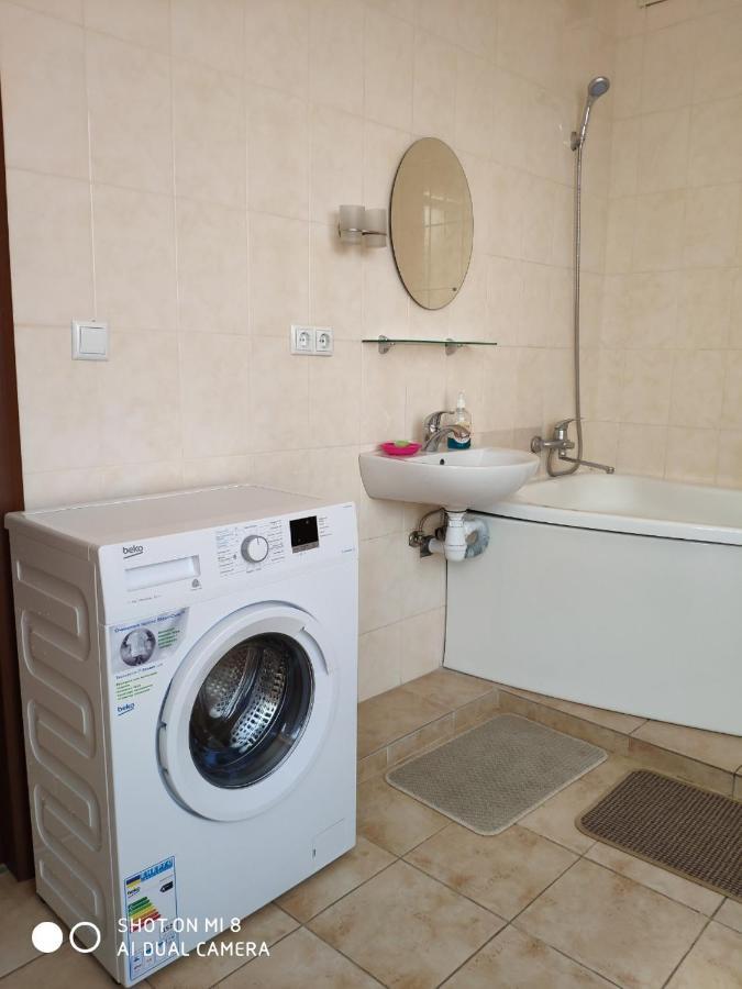 Apartments Domovik Просторная Квартира С Видом На Горы Moukatcheve Extérieur photo